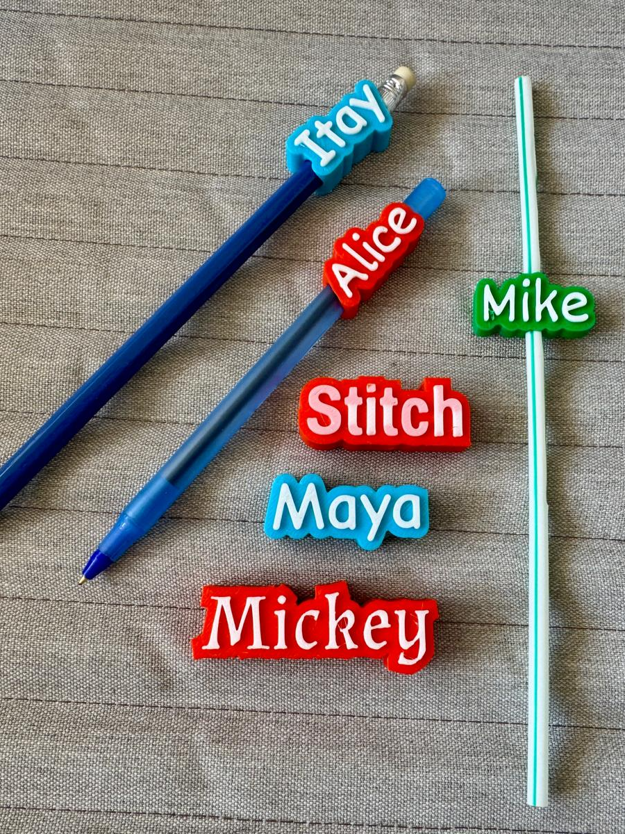 Adorno para Lápiz con Nombre Personalizado